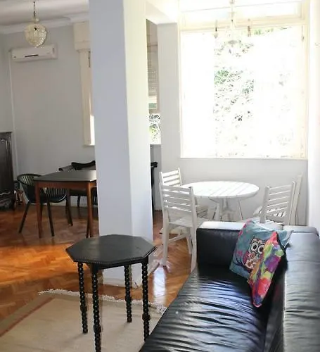 Apartamento No Leme 2 Qts