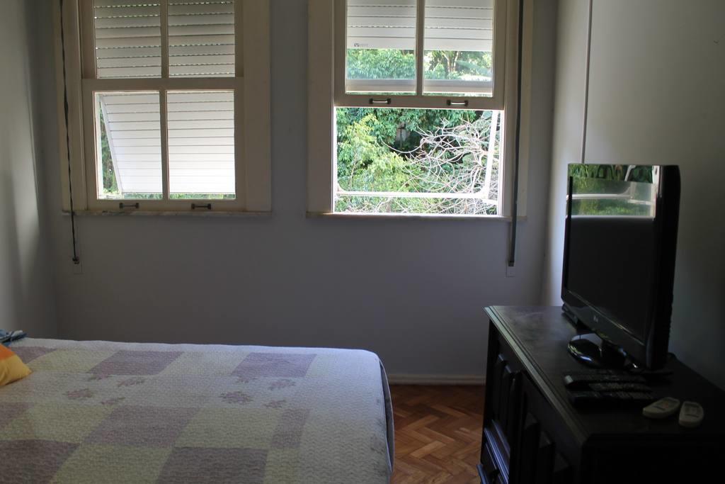 Apartamento No Leme 2 Qts Apartemen