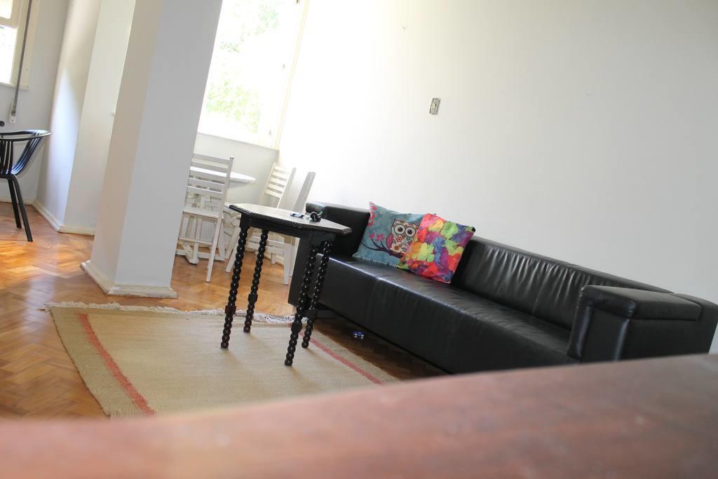 Apartamento No Leme 2 Qts Apartemen